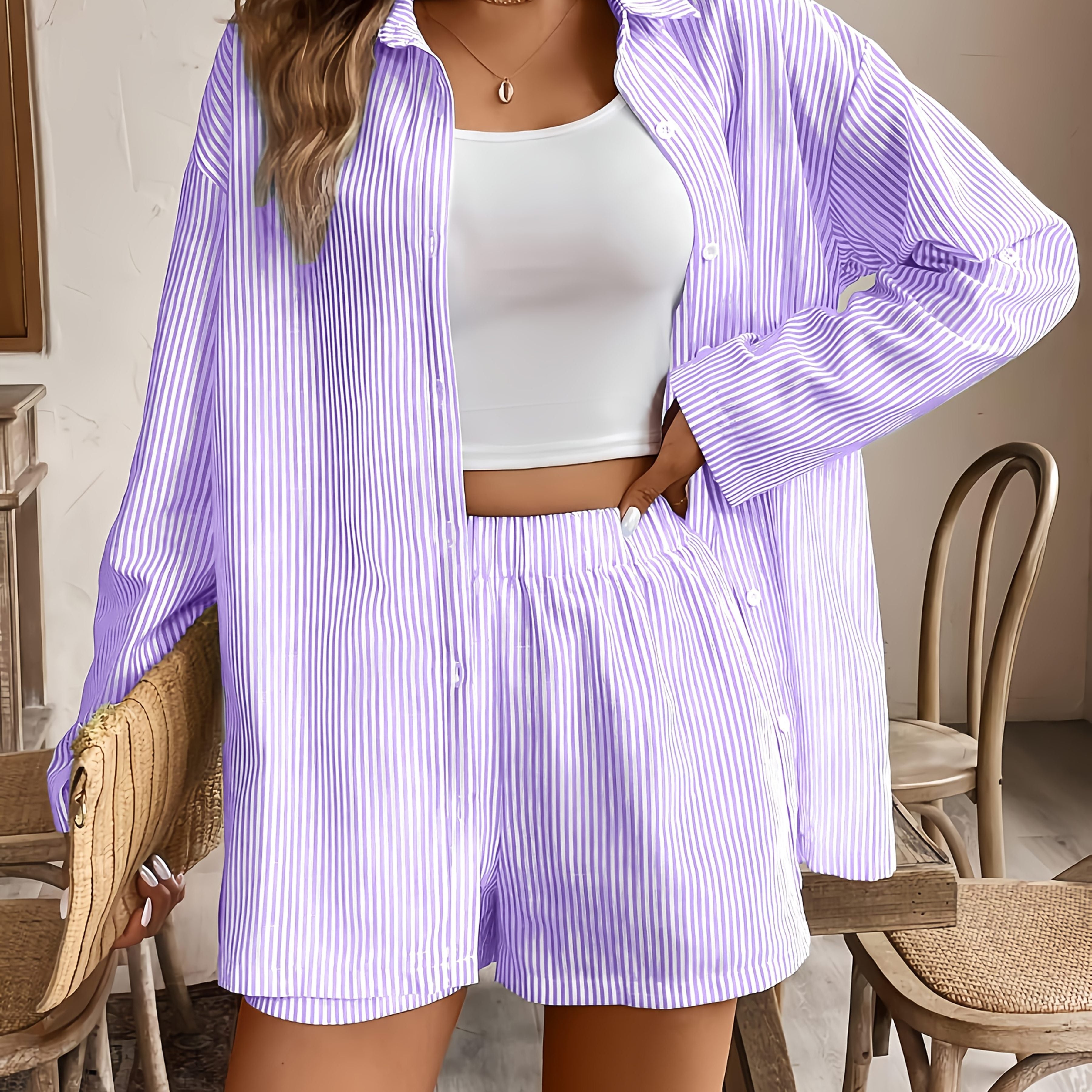 Conjunto Elegante de Camisa a Rayas y Shorts para Mujer – Estilo Casual y Moderno de Verano