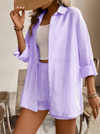 Conjunto Elegante de Camisa a Rayas y Shorts para Mujer – Estilo Casual y Moderno de Verano